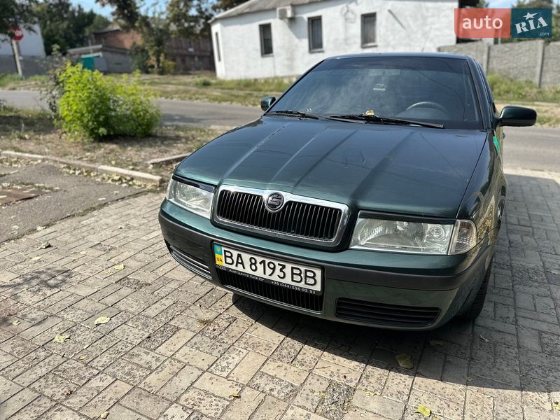 Лифтбек Skoda Octavia 2006 в Днепре