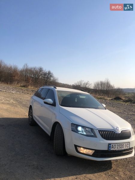 Универсал Skoda Octavia 2015 в Ужгороде