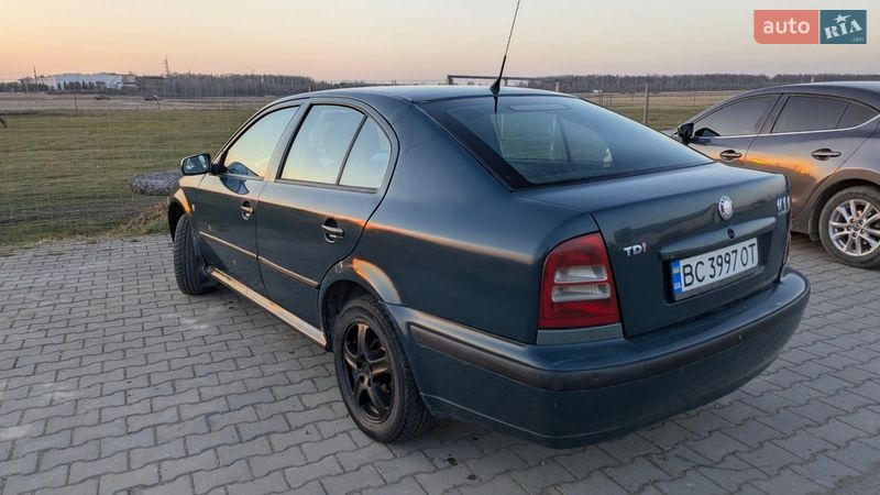 Skoda Octavia 2003