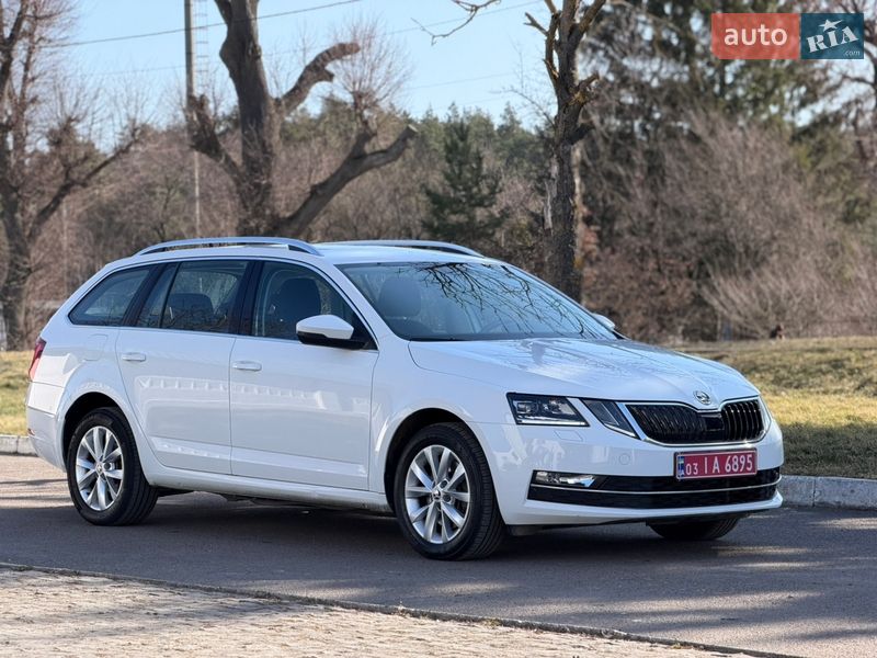 Универсал Skoda Octavia 2019 в Радивилове