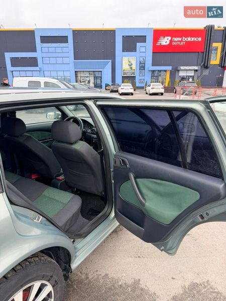 Универсал Skoda Octavia 2002 в Софиевской Борщаговке