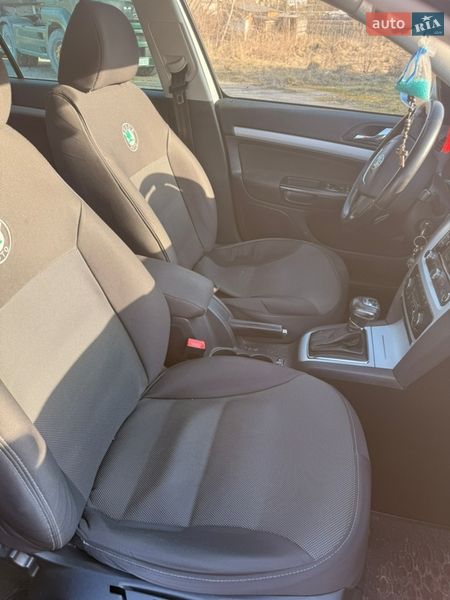Универсал Skoda Octavia 2011 в Рогатине