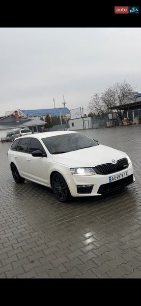 Универсал Skoda Octavia 2015 в Ужгороде