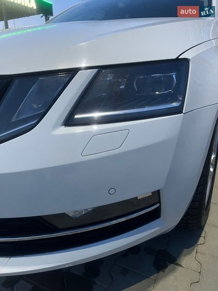 Универсал Skoda Octavia 2017 в Хмельницком