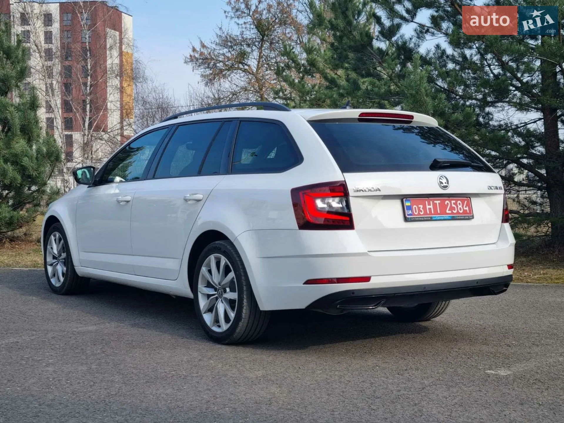 2019 Skoda Octavia - мініатюра 9