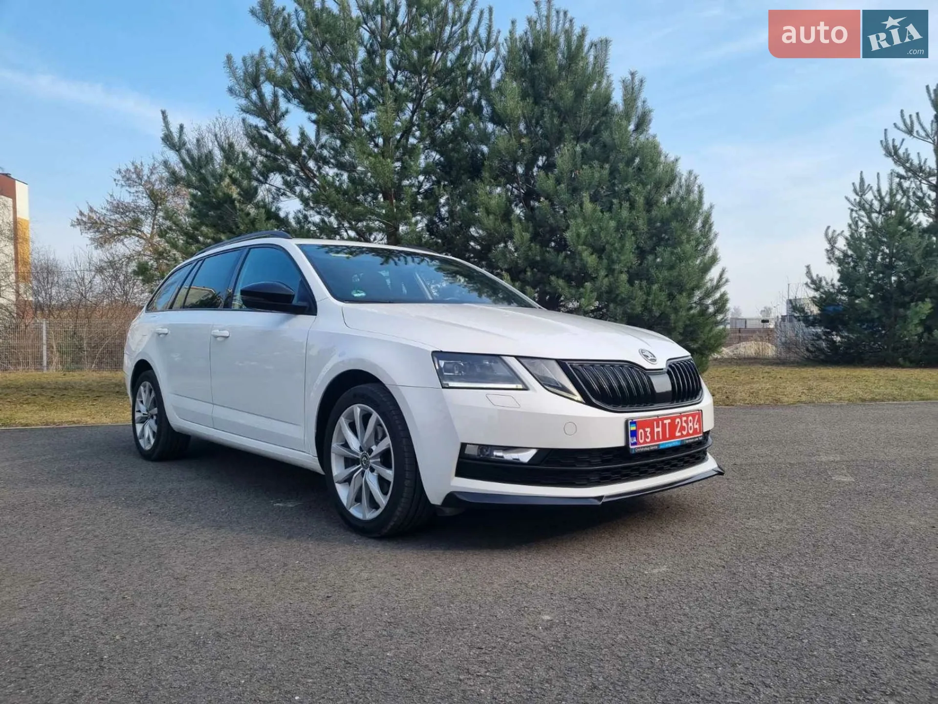 2019 Skoda Octavia - мініатюра 2