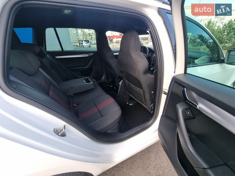 Универсал Skoda Octavia 2019 в Ковеле