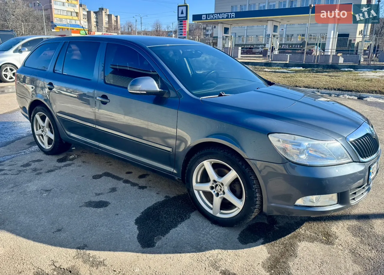 2010 Skoda Octavia - мініатюра 19