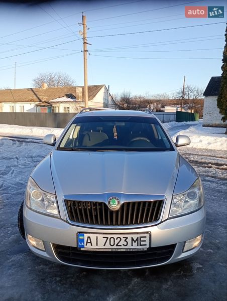 Универсал Skoda Octavia 2009 в Талалаевке