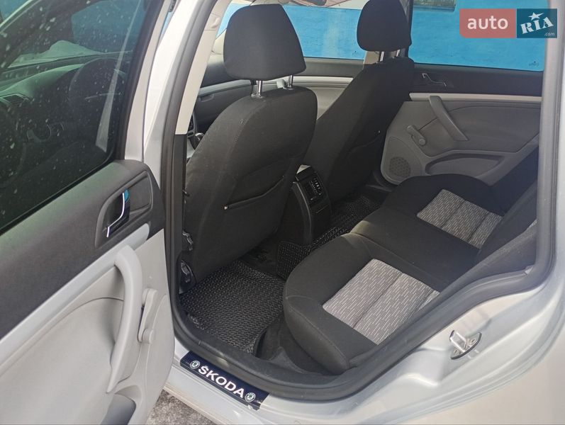 Универсал Skoda Octavia 2009 в Талалаевке