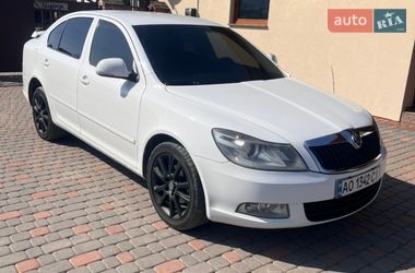 Лифтбек Skoda Octavia 2010 в Тячеве