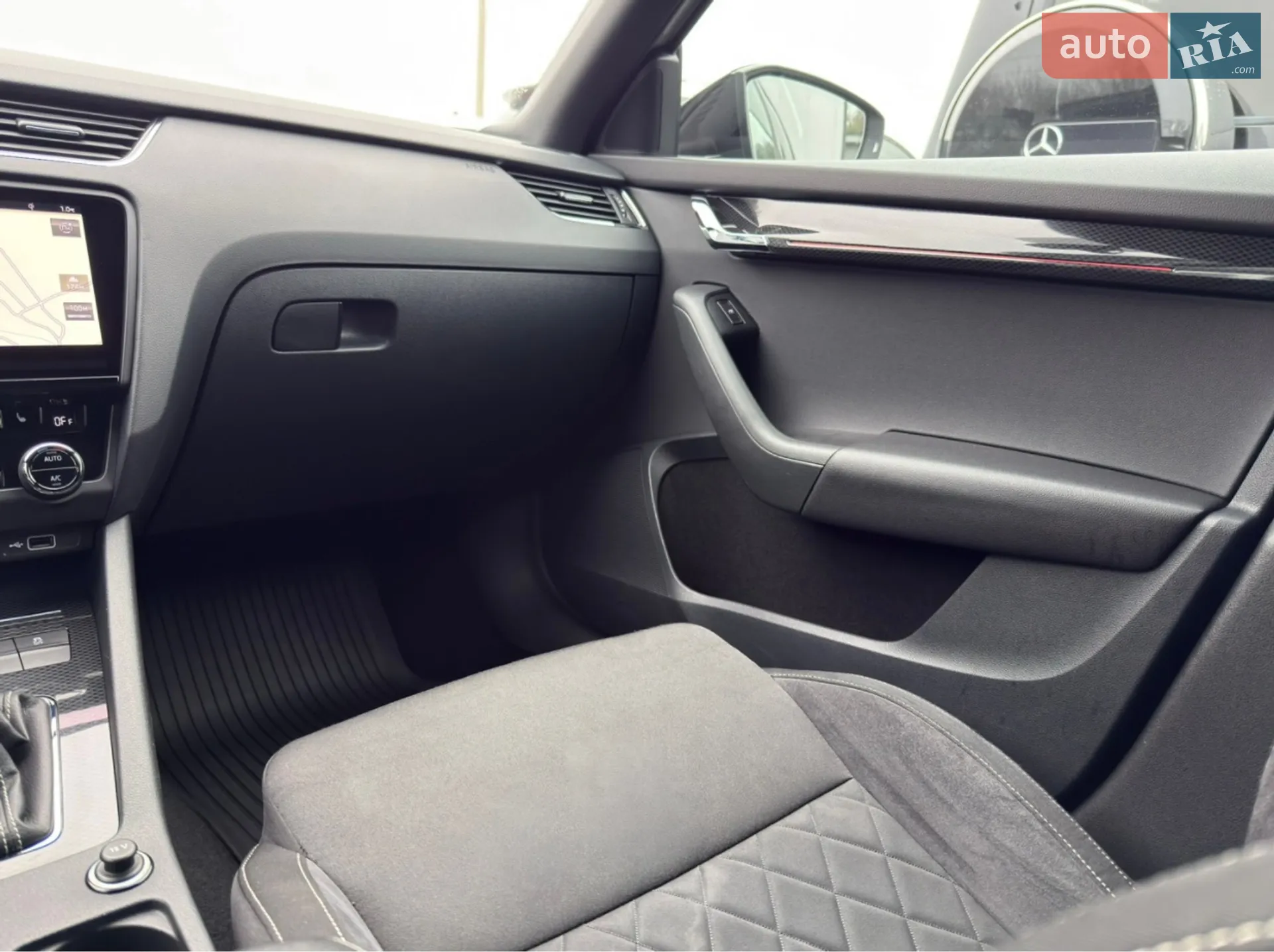 2019 Skoda Octavia - мініатюра 12