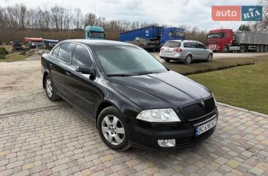 Лифтбек Skoda Octavia 2008 в Зборове