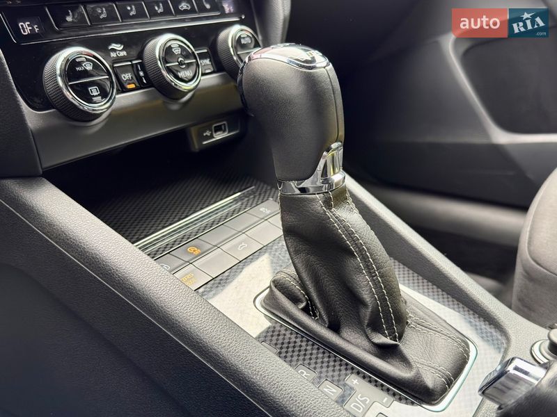 Универсал Skoda Octavia 2019 в Черновцах