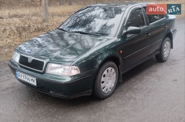 Лифтбек Skoda Octavia 2000 в Краснокутске
