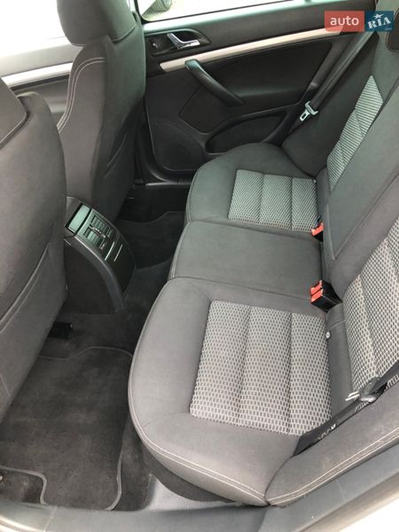 Універсал Skoda Octavia 2011 в Луцьку