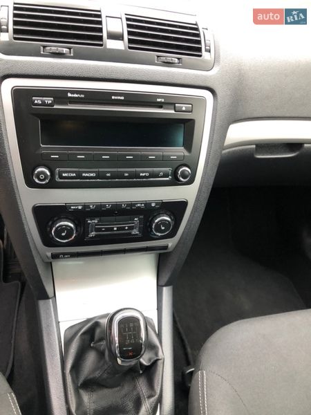 Універсал Skoda Octavia 2011 в Луцьку