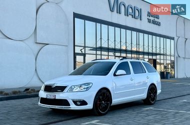 Универсал Skoda Octavia 2010 в Луцке