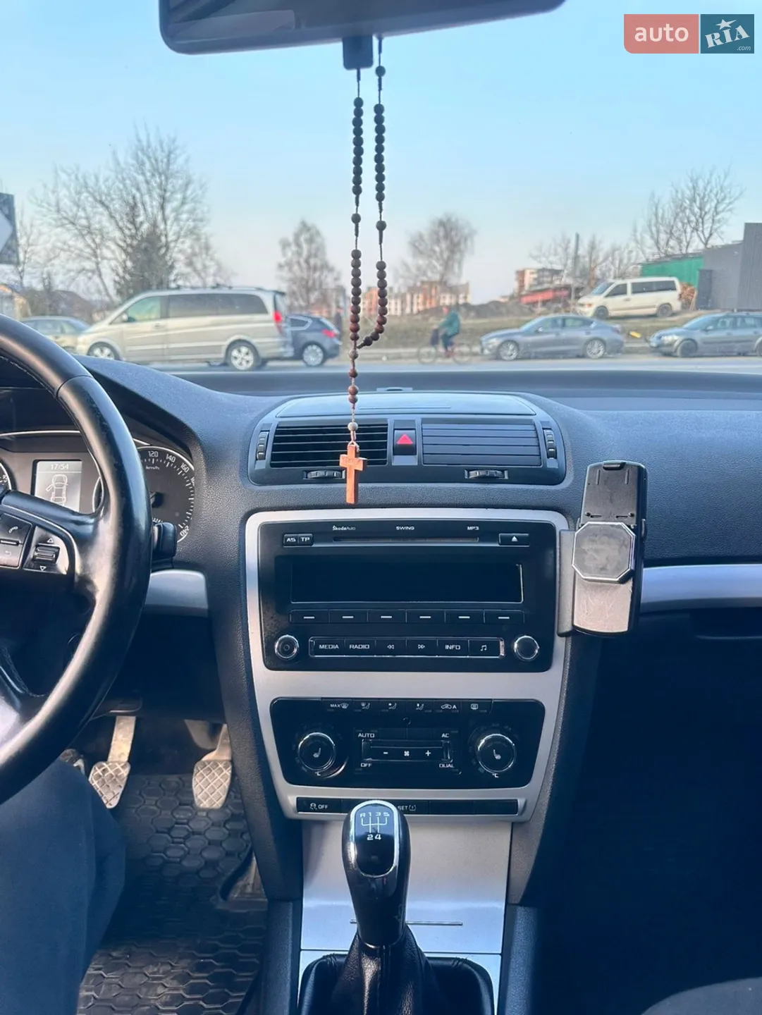 2010 Skoda Octavia - мініатюра 17