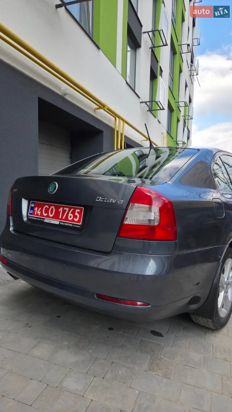 2011 Skoda Octavia - мініатюра 8