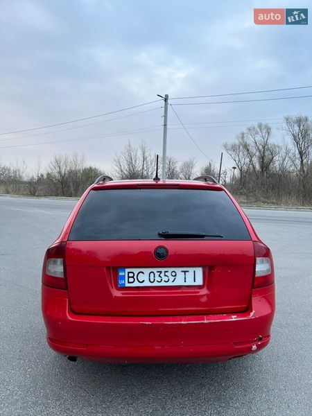 Универсал Skoda Octavia 2012 в Львове