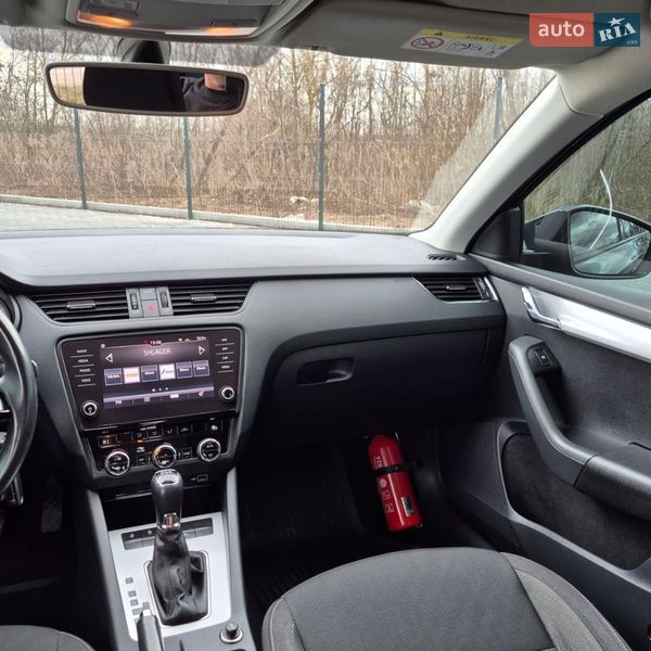 Универсал Skoda Octavia 2019 в Ровно