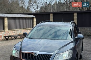 Универсал Skoda Octavia 2009 в Сарнах