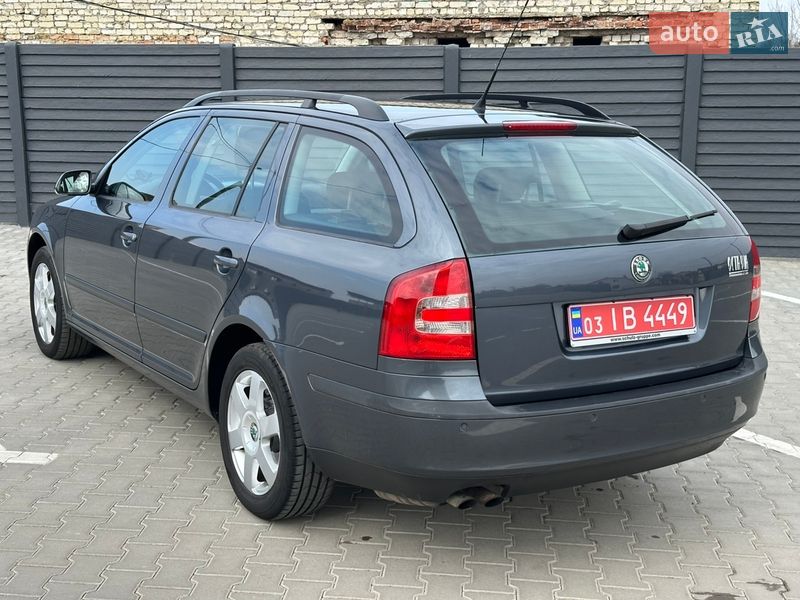 Универсал Skoda Octavia 2007 в Дубно