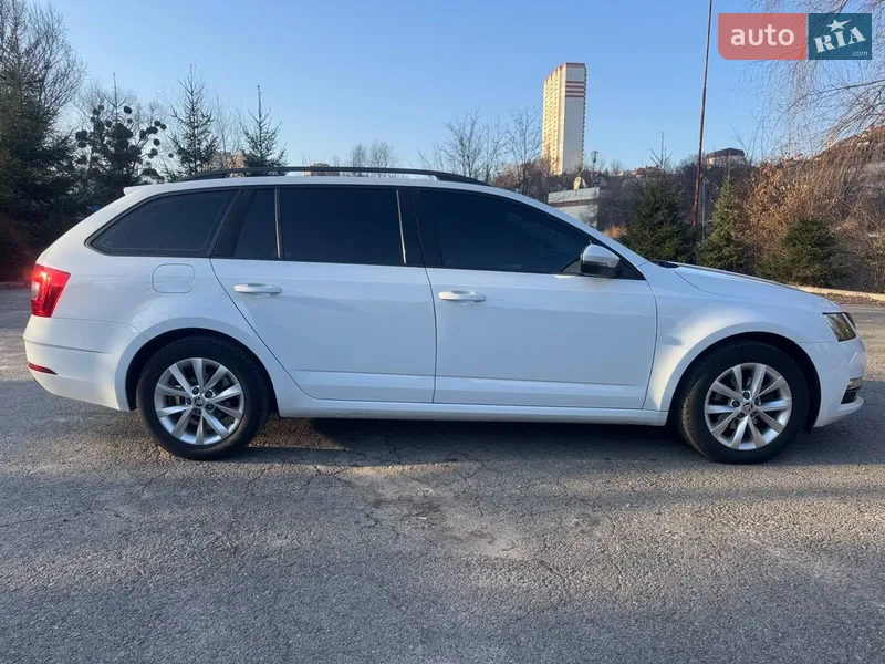 Skoda Octavia 2018 VIN TMBJG7NE8J0287442 фото оголошення 18 з 76