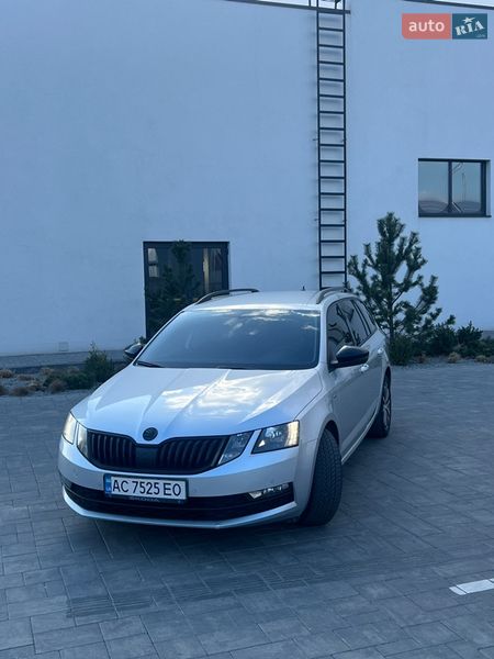 Универсал Skoda Octavia 2017 в Луцке фото Универсал Skoda Octavia 2017 в Луцке