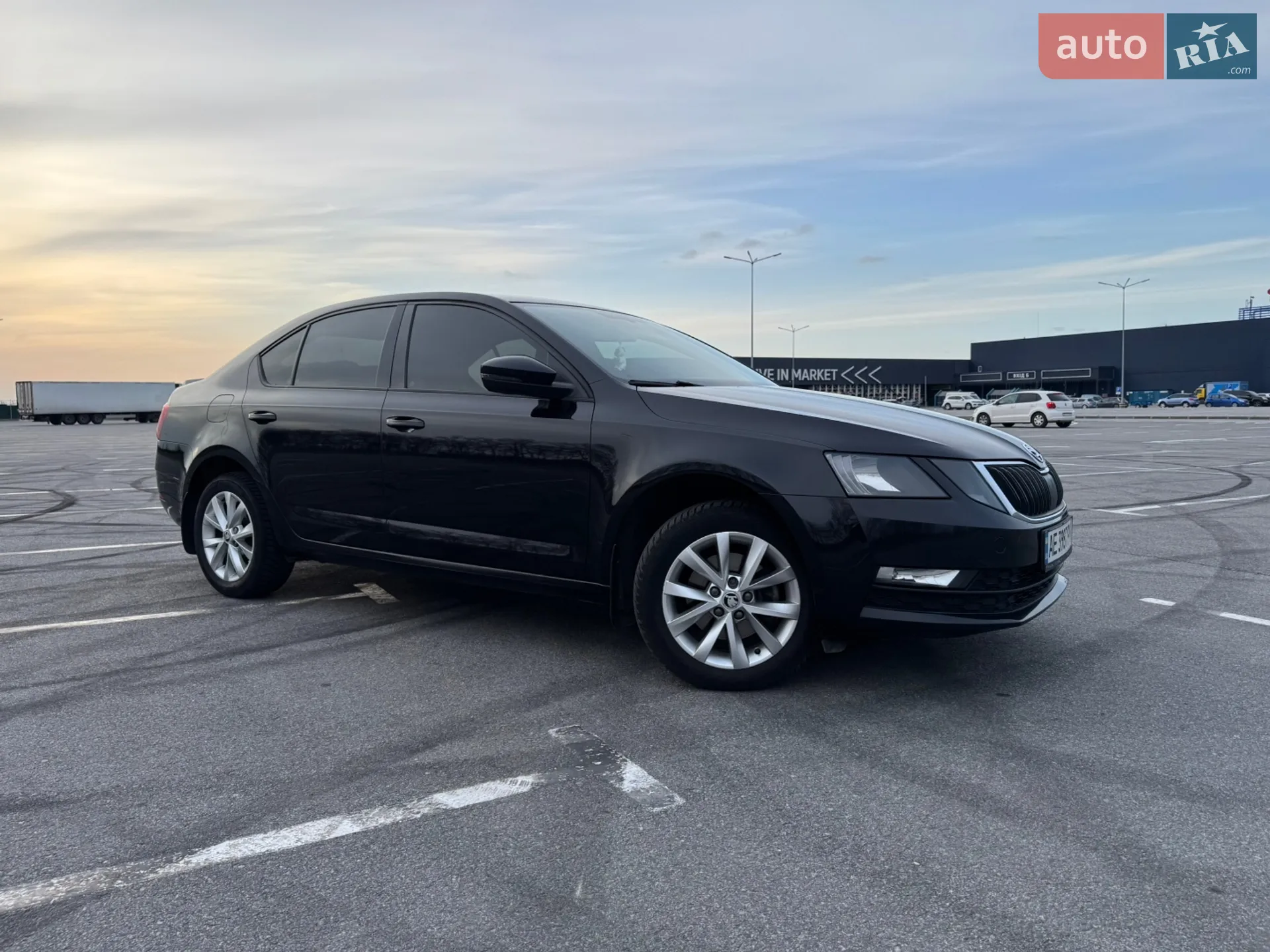 2017 Skoda Octavia - мініатюра 9