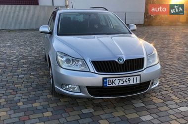 Универсал Skoda Octavia 2012 в Бродах