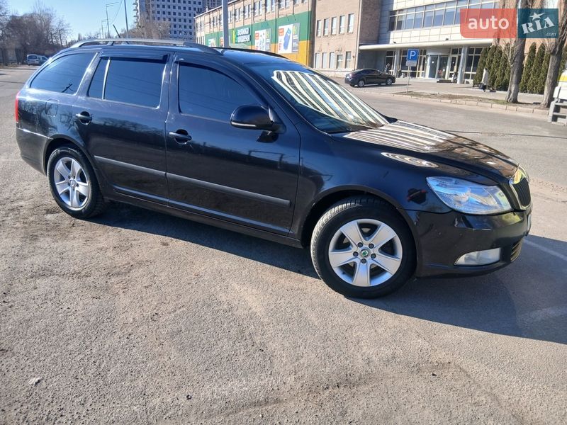 Универсал Skoda Octavia 2013 в Киеве