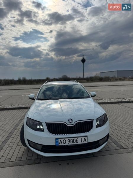 Универсал Skoda Octavia 2015 в Ужгороде