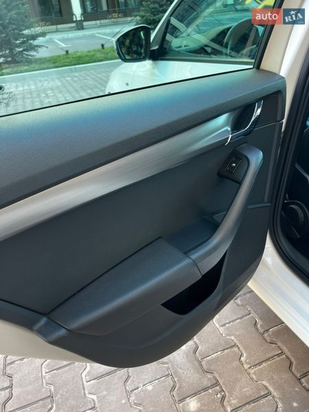 Универсал Skoda Octavia 2016 в Киеве