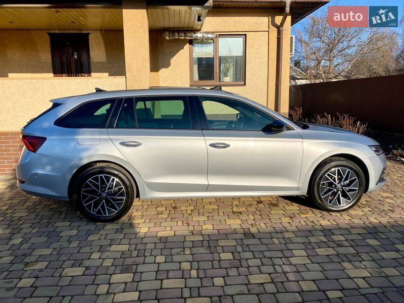 Универсал Skoda Octavia 2020 в Киеве