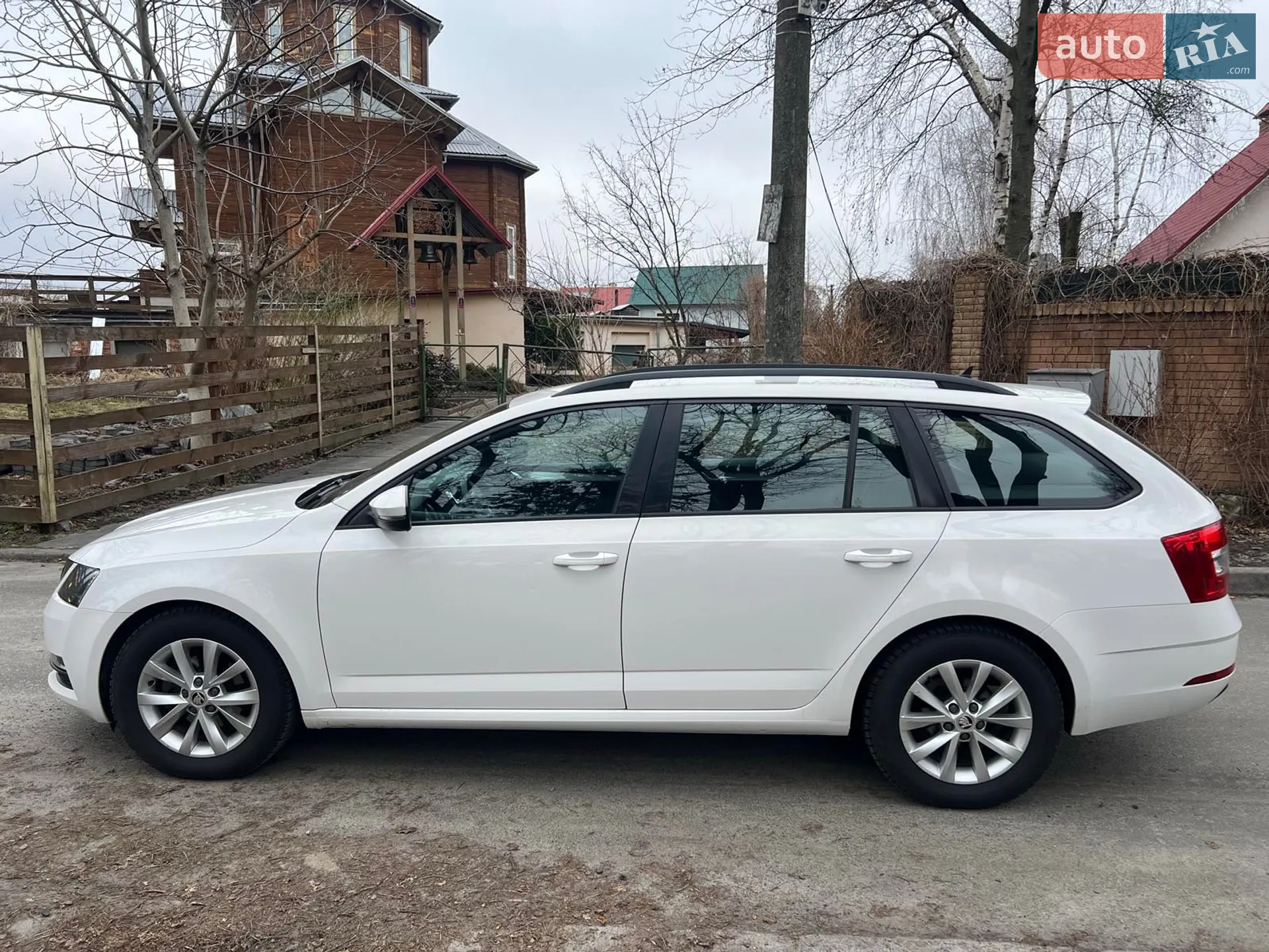 2017 Skoda Octavia - мініатюра 8