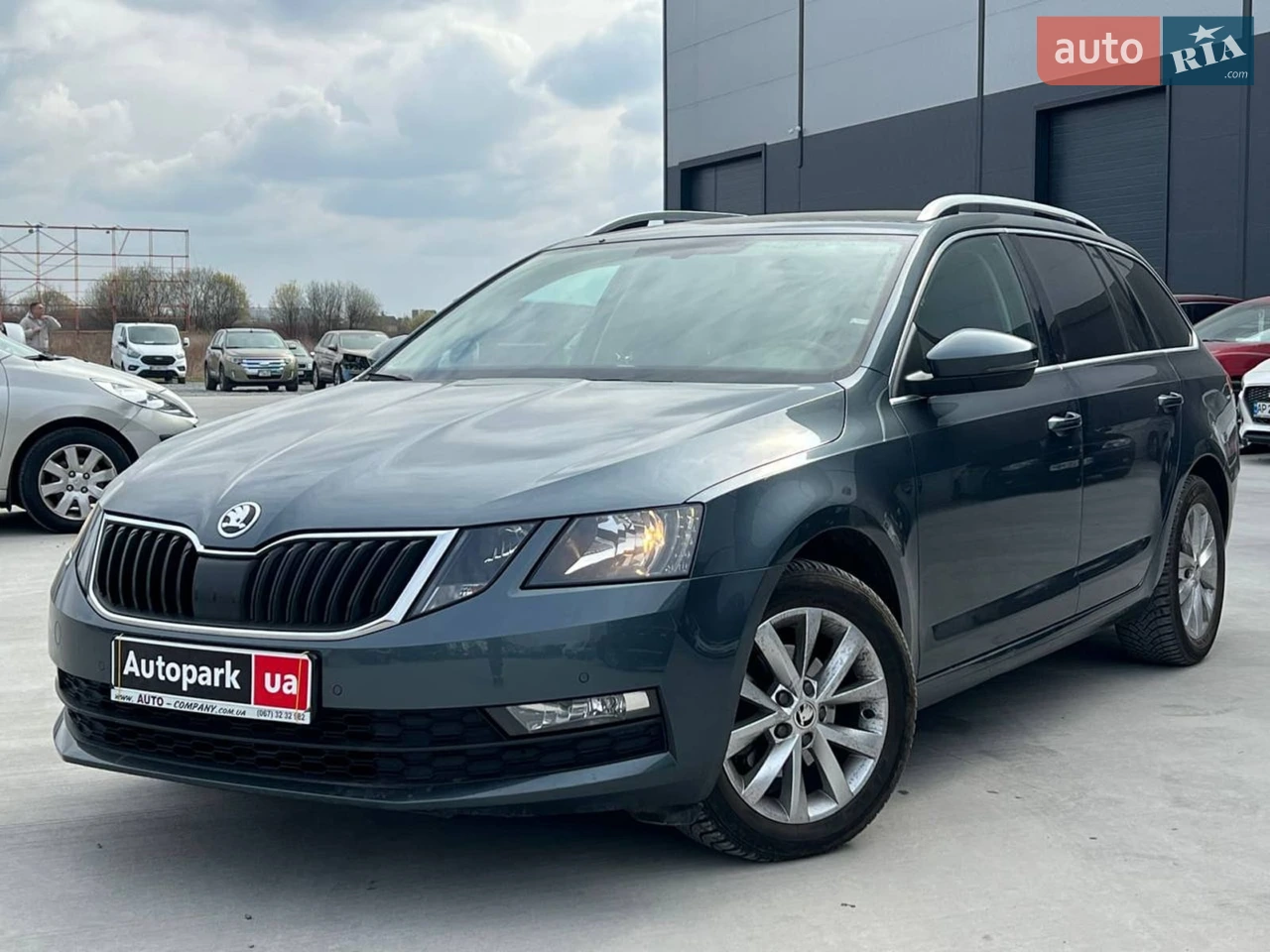 2016 Skoda Octavia - мініатюра 25