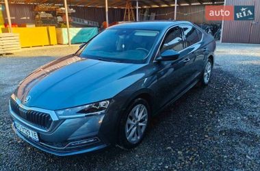 Лифтбек Skoda Octavia 2021 в Виноградове