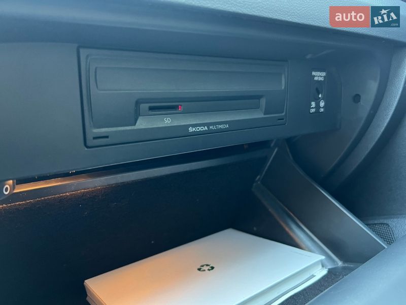 Лифтбек Skoda Octavia 2017 в Днепре фото 17 Лифтбек Skoda Octavia 2017 в Днепре