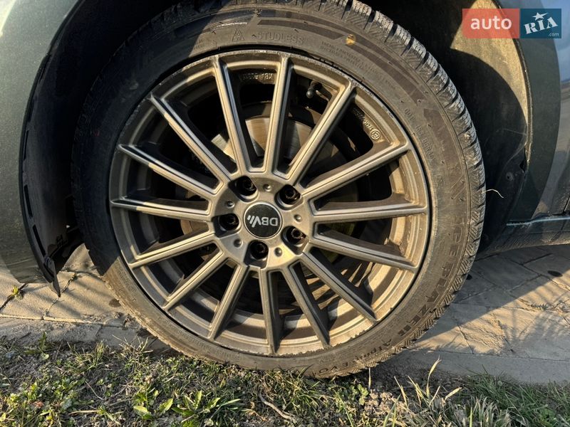 Универсал Skoda Octavia 2019 в Буске