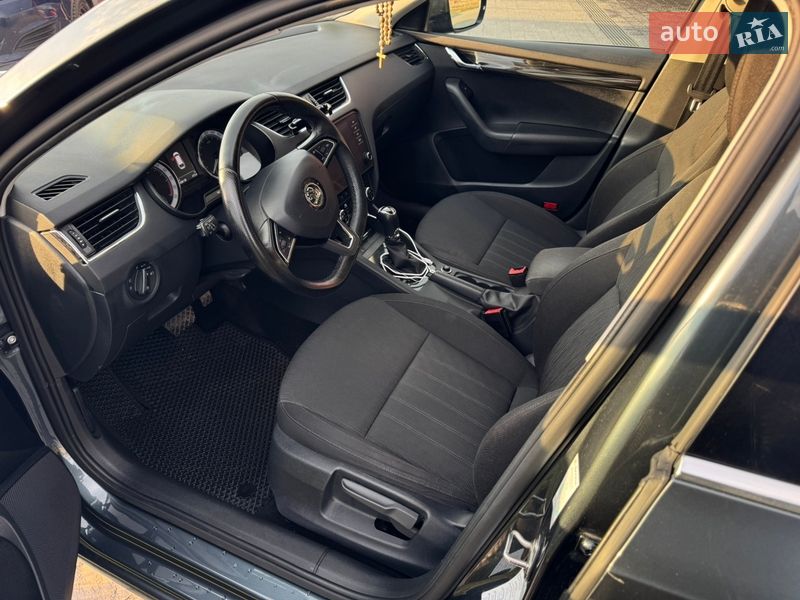 Универсал Skoda Octavia 2019 в Буске