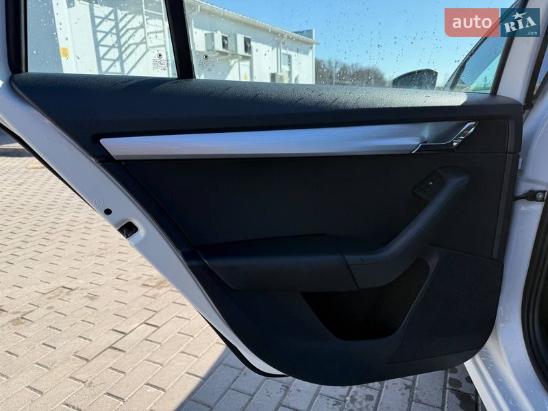 Универсал Skoda Octavia 2019 в Виннице фото 24 Универсал Skoda Octavia 2019 в Виннице