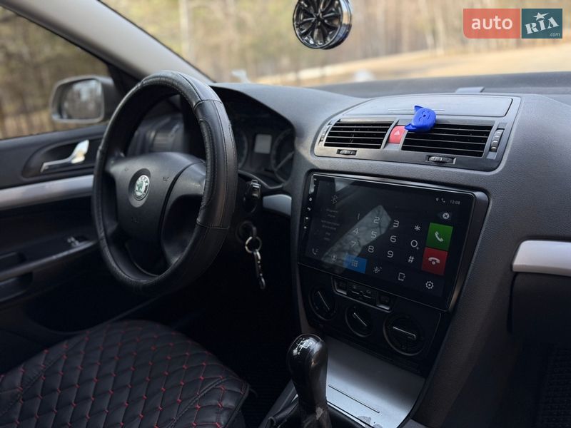 Лифтбек Skoda Octavia 2005 в Радомышле