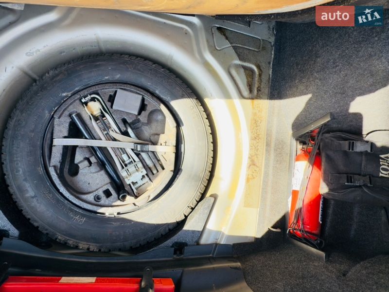 Лифтбек Skoda Octavia 2005 в Радомышле