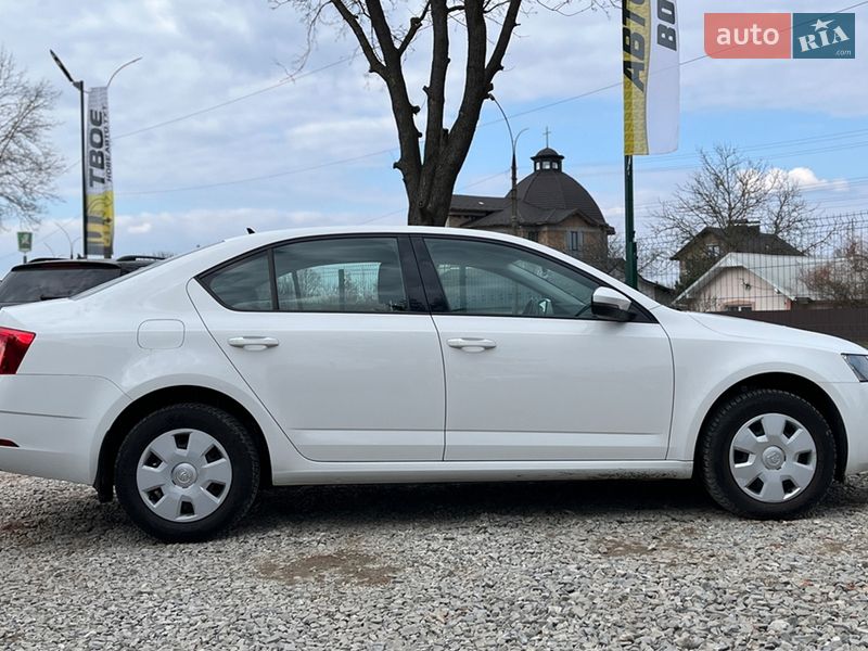 Ліфтбек Skoda Octavia 2019 в Коломиї