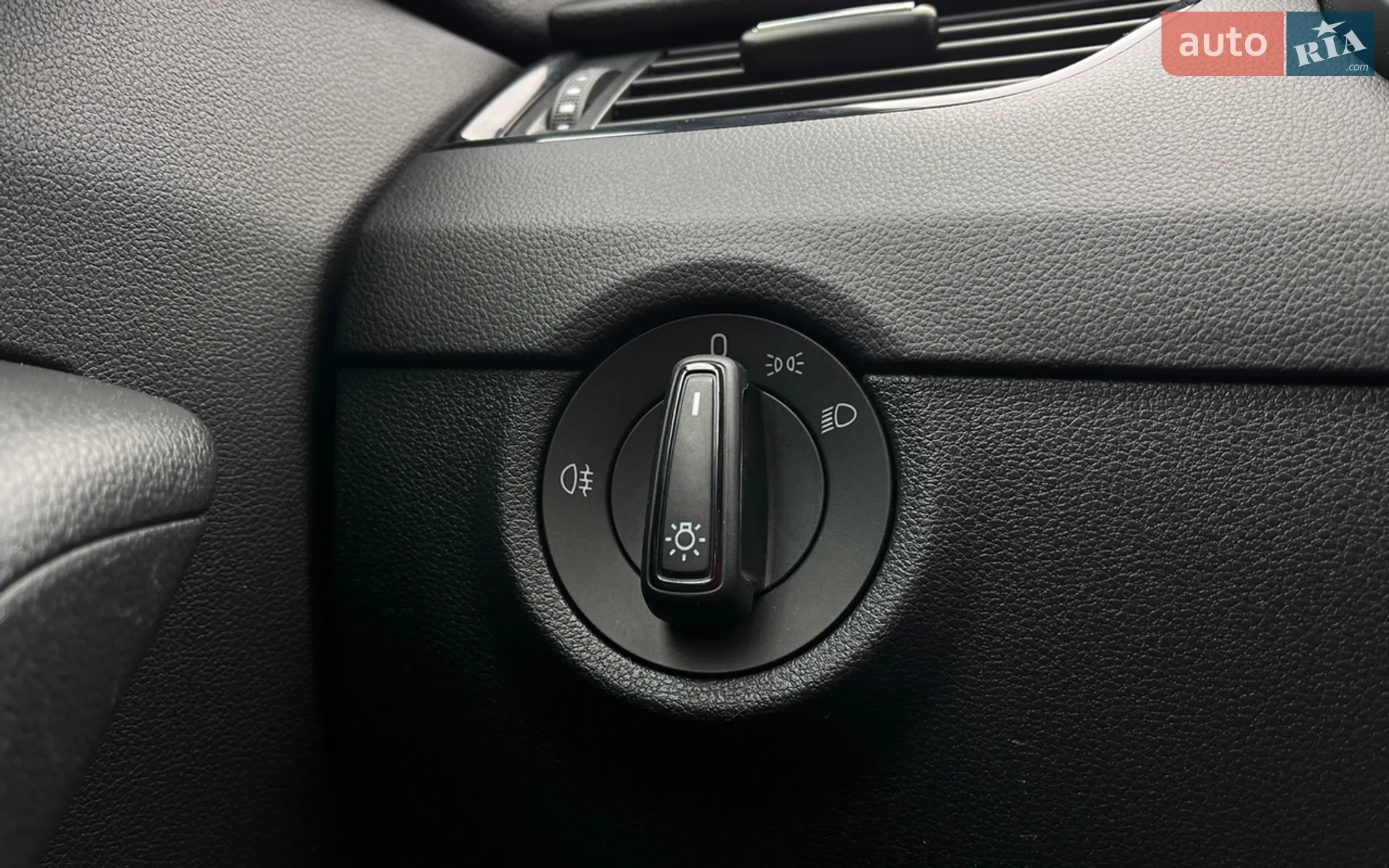 2019 Skoda Octavia - мініатюра 12
