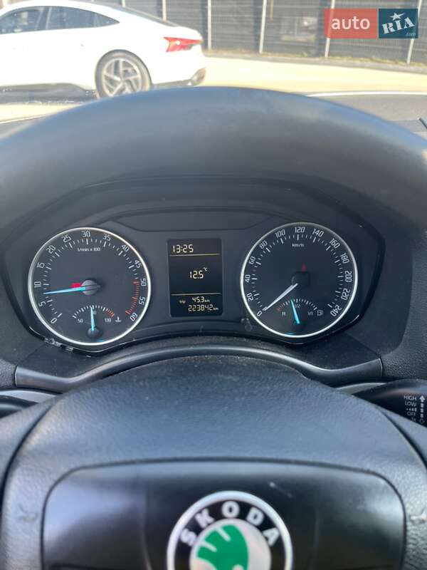 Skoda Octavia 2011 Skoda Octavia 2011