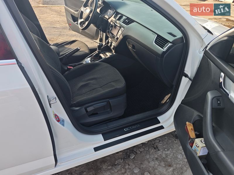 Универсал Skoda Octavia 2014 в Киеве