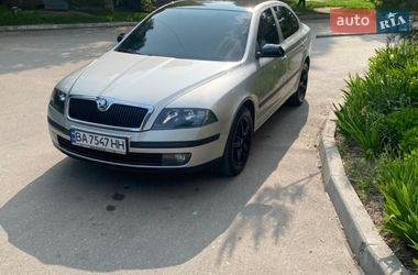 Лифтбек Skoda Octavia 2004 в Кропивницком